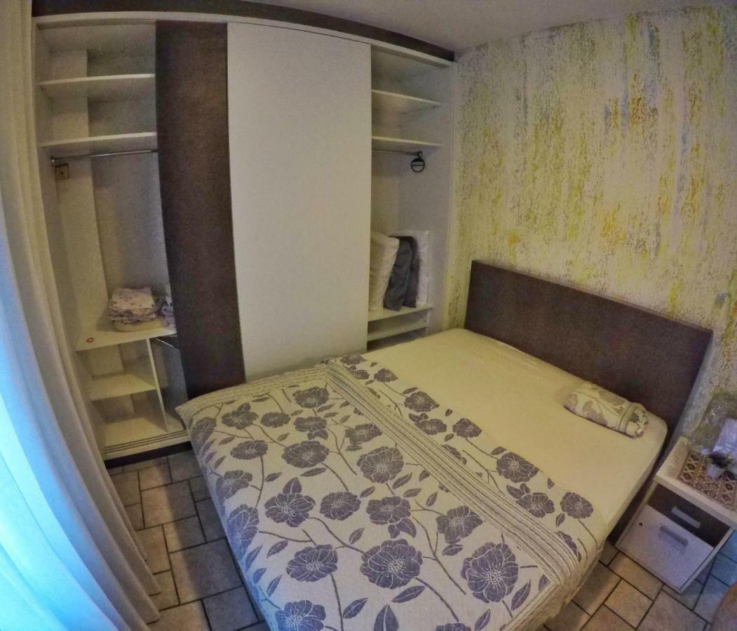 Maria Julia Residencial Apartment บัลเนอาริโอ กังโบริว ภายนอก รูปภาพ